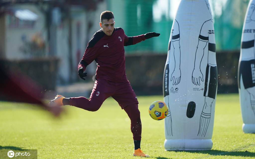 这也行？明尼苏达森林狼绝杀压哨备战意甲亚特兰大强势反弹备战意大利杯，费耶诺德清晨单刀错失的简单介绍